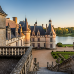 découvrez tout sur le château de la motte-husson, un domaine unique surnommé « château xxl » : histoire, architecture, visites et secrets de ce joyau français.